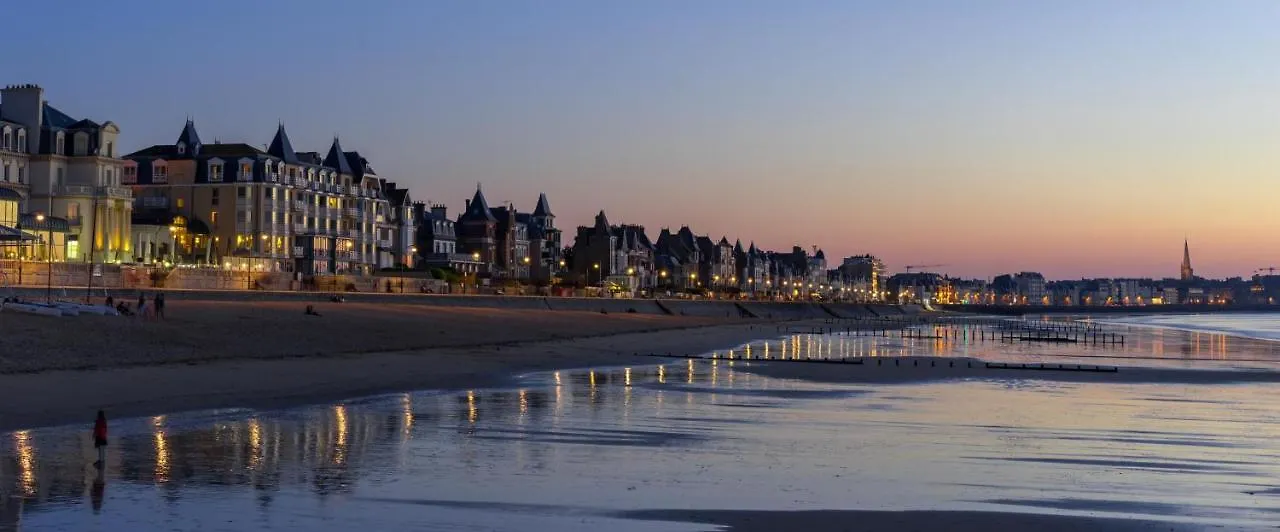 Savannah Saint-Malo 0*,